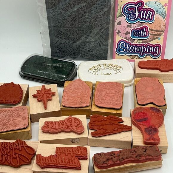 19 Assorted Rubber Stamps Set with inks and book, most are new. - Picture 7 of 9